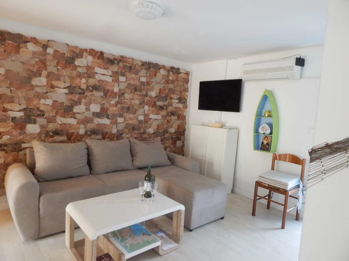 Oaza Apartment Zgaljic Exterior photo